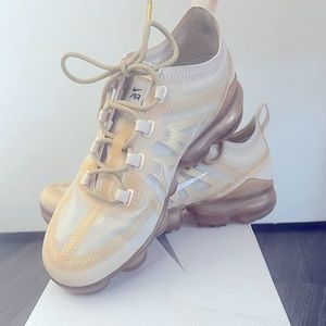 Nike Shoes Nike Air Vapormax 29 Cream Light Bone With Box